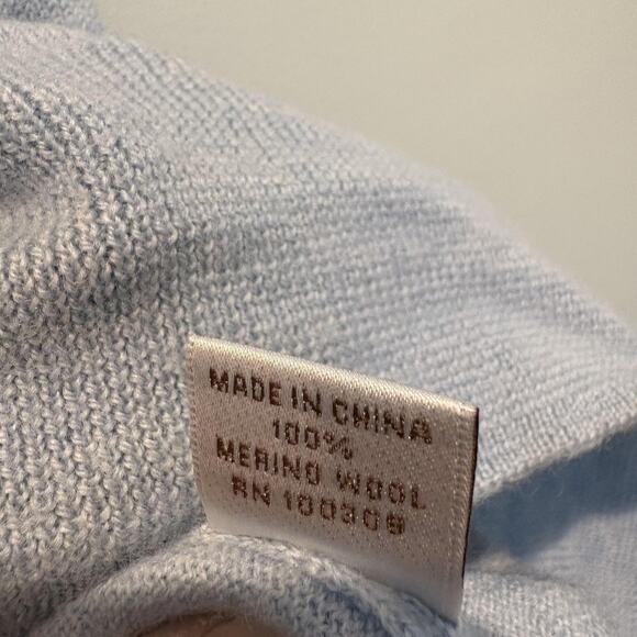 Peter Millar Sweater Vest Men Medium Light Blue Merino Wool Knit V-Neck Classic - Picture 9 of 11